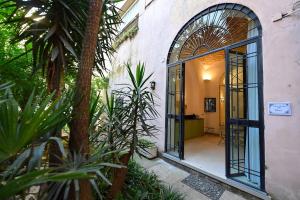 Romantic Silent Garden