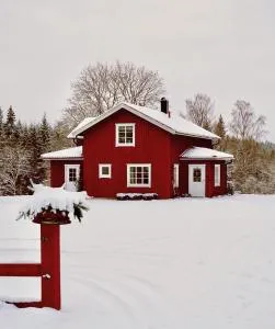 Rydet lantlig idyll - Rånnaväg