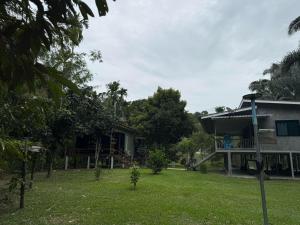 บ้านสวนริมธาร โฮมสเตย์ ท้ายเหมือง พังงา