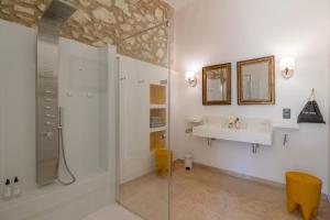 B&B / Chambres d'hotes Mas Chateau Blanc : photos des chambres