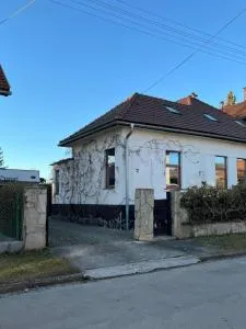 Mikulas Guest House - Závažná Poruba