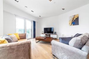 Stylish central 2BDR flat, comm garden I Smarthost
