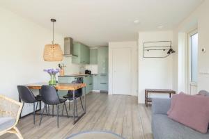 Hello Zeeland - Vakantiehuis Duinenburg 22A