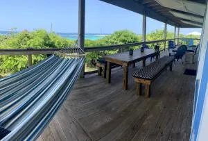 House of Blue at Turtle Cove Long Island Bahamas - Lower Deadmanʼs Cay