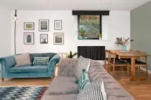 Pinewood Lodge - Dean Prior