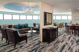 Club level, Guest room, 2 Double, Balcony room in Sheraton Tampa Brandon Hotel
