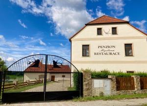 Penzion a restaurace Myslivna Kolence - Třeboňsko