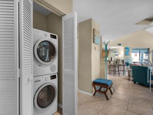 Hidden Dunes Cottage 155 by Newman-Dailey