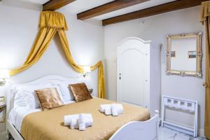 Palazzo Titti Rialto Suites