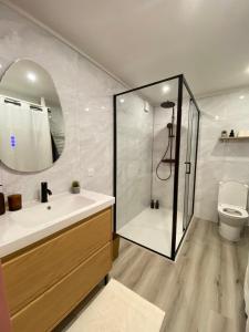 Appartements Nouveau Studio Oasis : photos des chambres