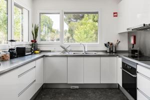 Xitaka Country House - Modern Large Great Views