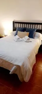 LAURA Y MAURO - Cheles