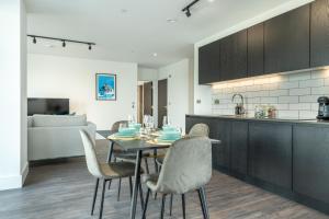 Mitre Banksy by Artsy