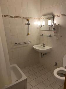 Auf Feiningers Spuren durch das Mönchgut Doppelzimmer ohne Küche