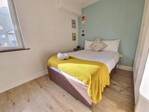 Colourful City Centre Hideaway, sleeps 6