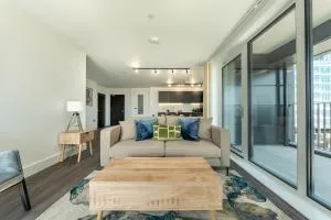 Mitre Hockney by Artsy - London