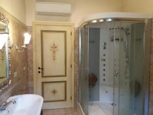 Villetta immersa nella Valle di Montefiascone