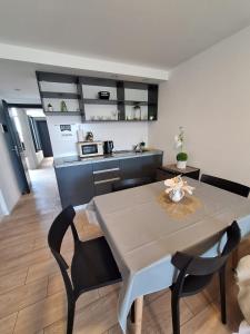 Hermoso depto nuevo con aire acondicionado!!