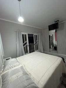 Casa com piscina para 12 pessoas