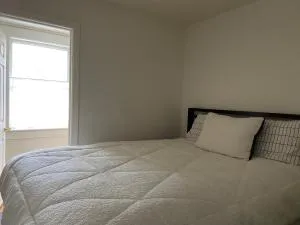 Historic Retreat - South Lee