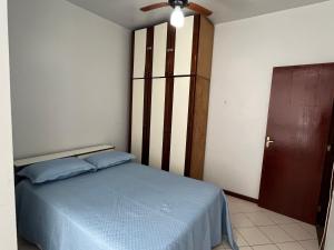 Apto 2 Quartos com Ar, Pertinho da Praia- CARTÃO