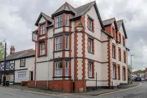 The Ship Inn Old Colwyn Bay - 老科尔温