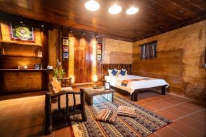 Hmong Village Resort Ha Giang