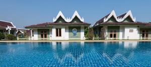 Thirty Degrees in February, Khao Tao, Hua Hin