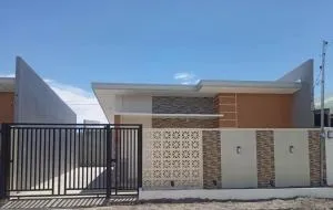 Muji inspired House in Gensan with Netflix - 桑托斯将军城