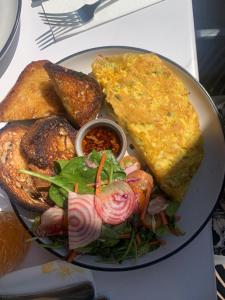 Amigos one bed room apartment