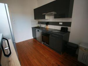 Appartements Appartement spacieux a Luneville, proche des attractions - FR-1-584-366 : photos des chambres