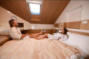 Cinema Under the Stars, Near Beach, CBD & Airport