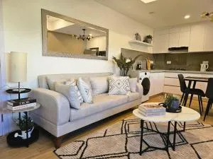 Nalahost 2BR oceanview Apartment - 心玛芙市