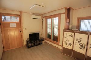 Hanok Guesthouse Nuha