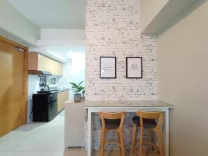 Modern Cozy 1 Bedroom Condo Unit in Cebu with Netflix and Wifi