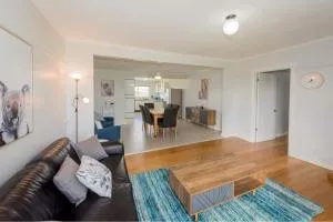 Diamond Hills Campbell Town - Miena