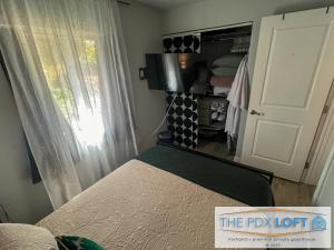 Private NE Portland Guesthouse