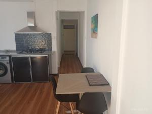 Seaview Apartment