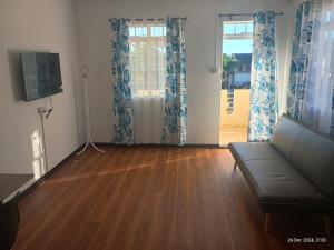 Seaview Apartment
