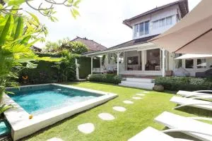 Bear Cottage 4 Bedroom Luxury Villa - Petitenget, Seminyak - 佩提腾吉特