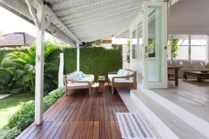 Bear Cottage 4 Bedroom Luxury Villa - Petitenget, Seminyak