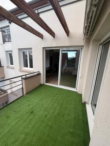 Appartement proche gare avec terrasse