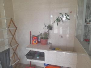 Hermoso apartamento de tres dormitorios con jacuzzi