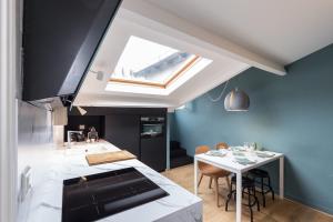 Charming flat - Nice port