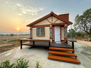 ที่พักใกล้วัดพระธาตุหมื่นหิน-บ้านโฮมฮัก HomeHug