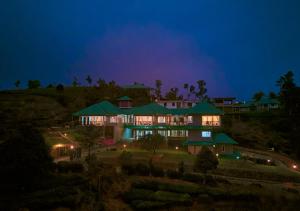 Priyas Villa Vagamon by VOYE HOMES-Scenic Mountain View