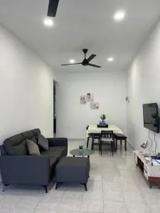 Serene Homestay Taman Daya JB - Kangkar Teberau