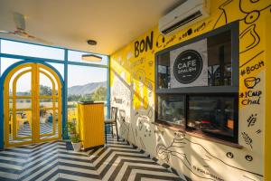 Shalom Backpackers Jaipur