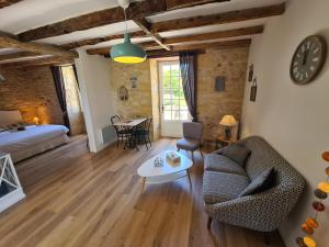 Maisons de vacances La Ferme de l'Embellie Gites et Chambres d'Hotes : photos des chambres