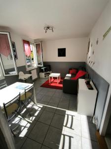 Maisons de vacances La Petite Maison : Maison 1 Chambre